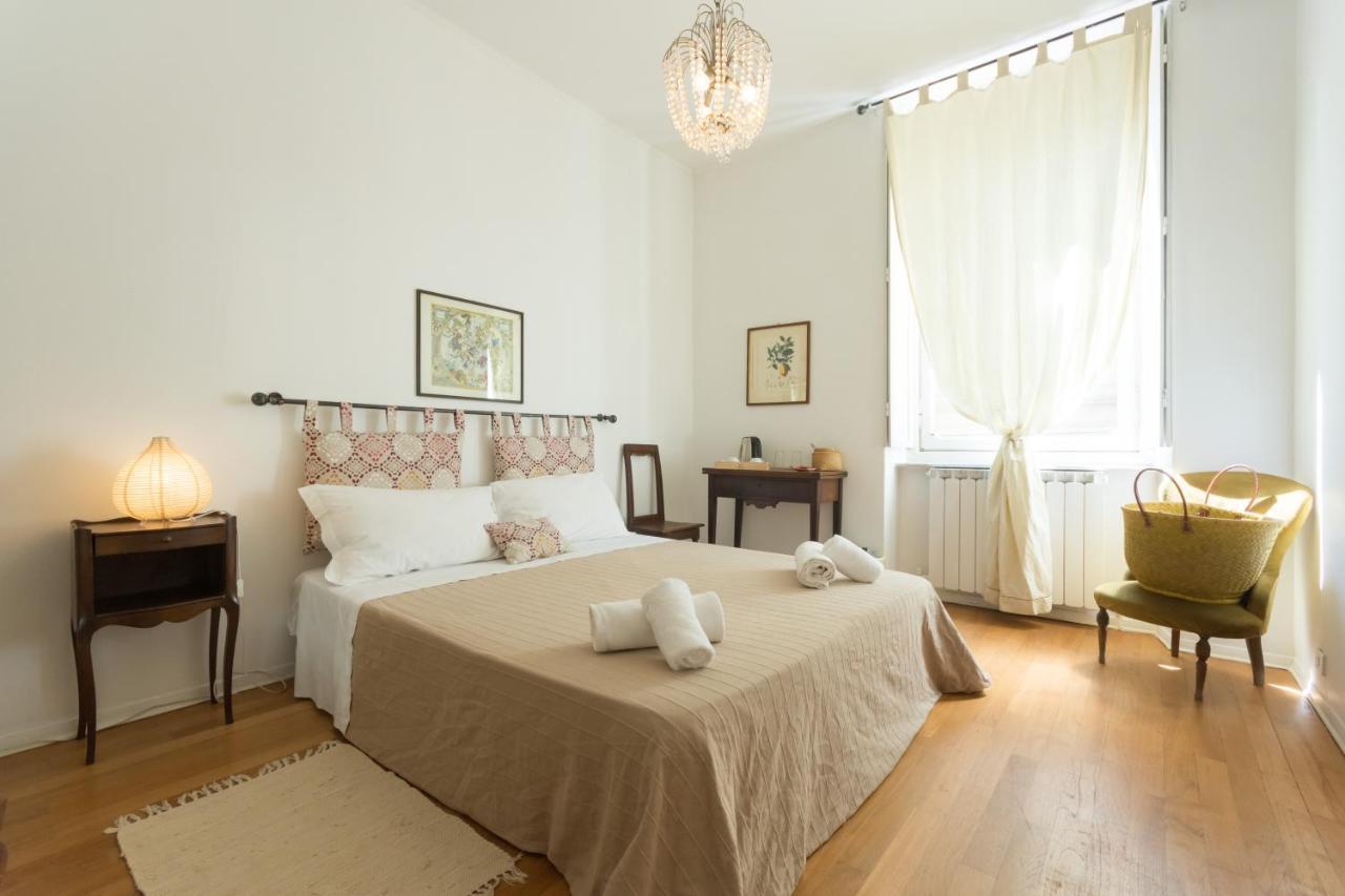 Le Stanze Di Sara Panzió Torino Kültér fotó